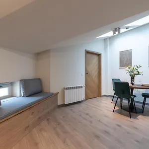 Milu Sebastiana Apartament